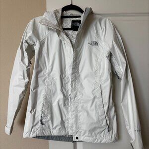 The North Face HyVent2.5L Rain Jacket/Wind breaker